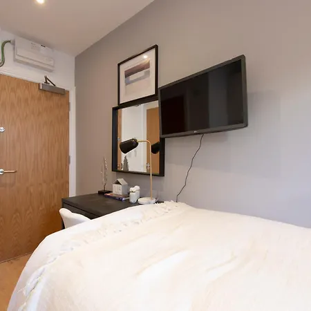 Tiny Yet Perfect Studio Apartment London Exterior photo